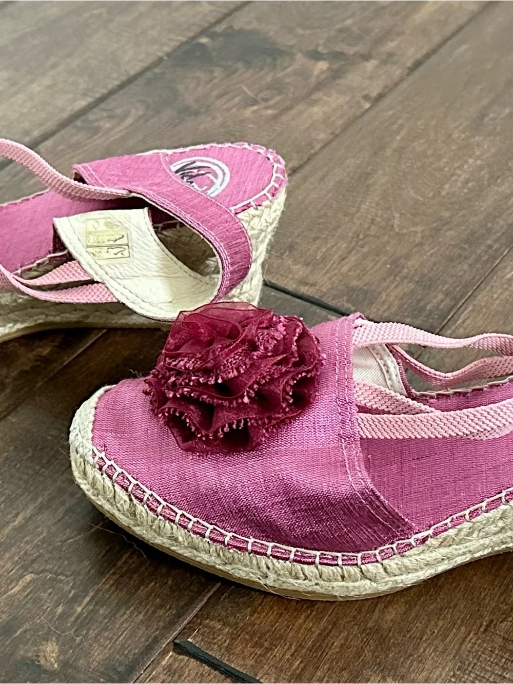 Vidorreta Pink Floral Espadrille Wedge Sandals  made in Spain size 40/9us